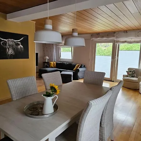 Grosse Ferienwohnung Am Waldrand Schonau  Exterior foto
