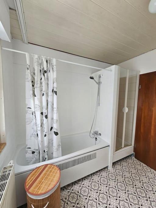 Apartment Grosse Am Waldrand Schonau (Rhein-Neckar-Kreis)